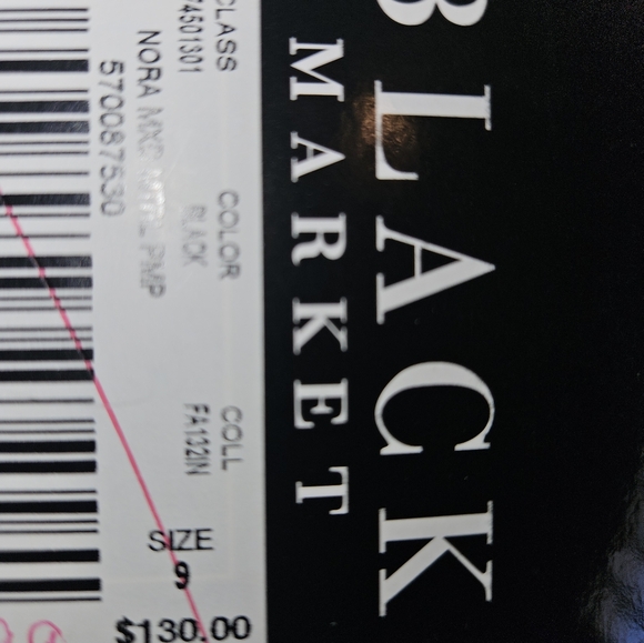 White house black market - Picture 8 of 8